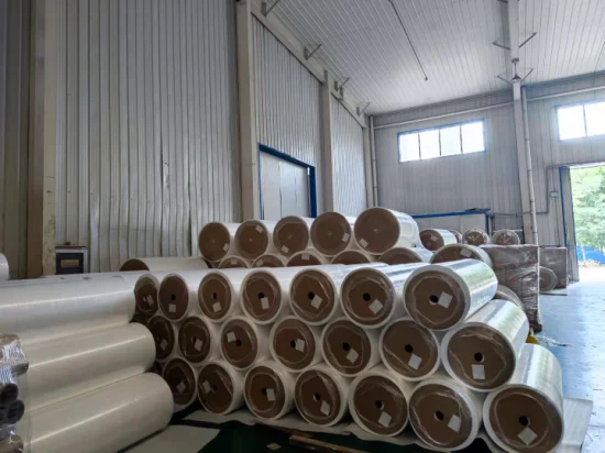 Tuta laminata impermeabile non tessuta in tessuto protettivo medico per fornitura di fabbrica in Cina